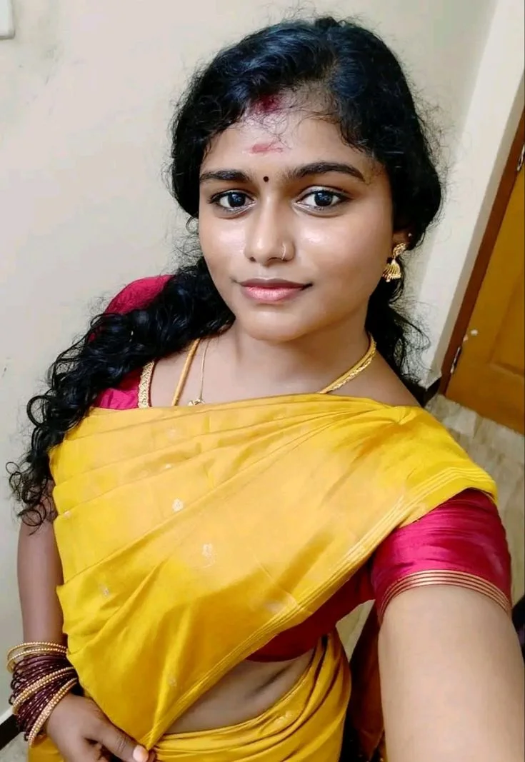 Low-cost escort girl in Panaji with hand cash payment, call now